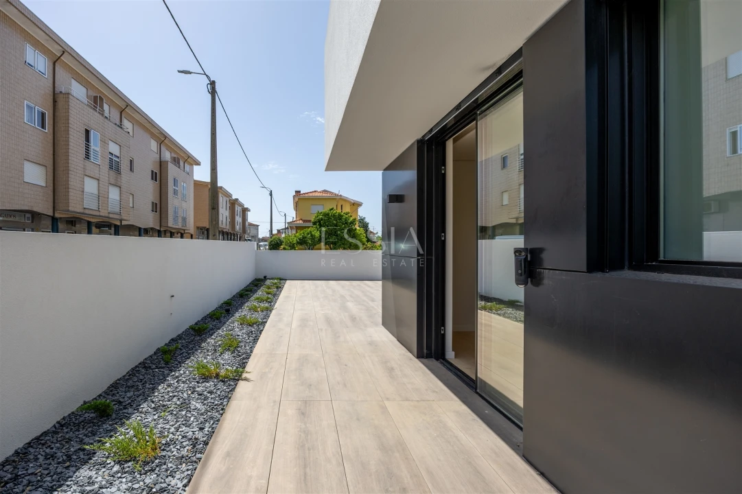 Apartamento T2 para Venda em Gondomar (São Cosme), Valbom e Jovim Foto 3
