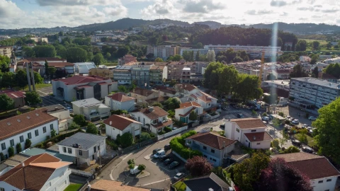 Moradia T4 para Venda em Vila Nova de Famalicão e Calendário