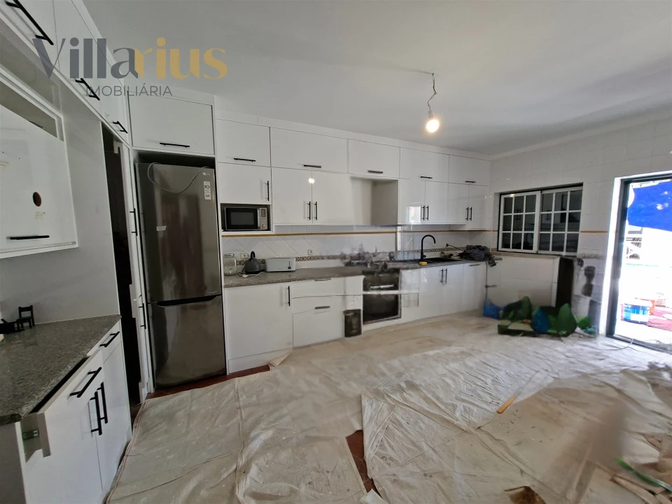 Moradia T4 para Venda em São João Baptista Foto 7
