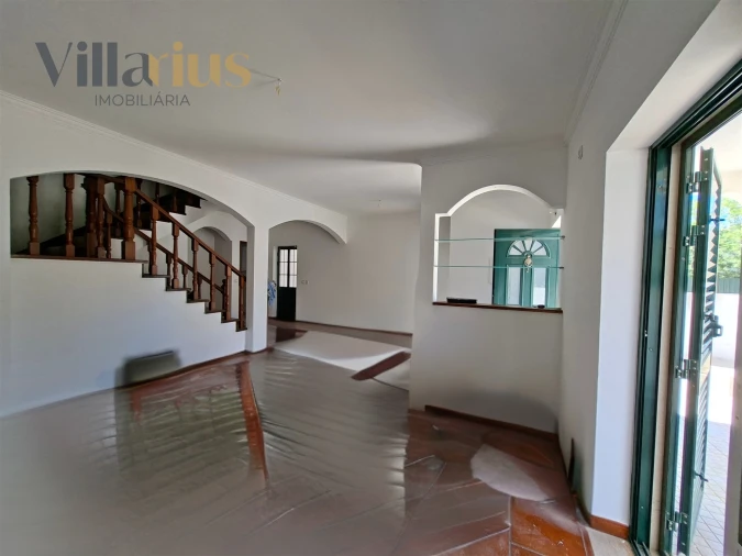 Moradia T4 para Venda em São João Baptista Foto 8
