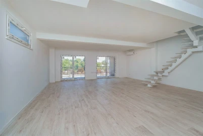 Apartamento T3 para Venda em Seixal, Arrentela e Aldeia de Paio Pires