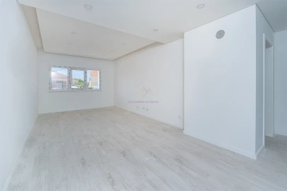 Apartamento T3 para Venda em Seixal, Arrentela e Aldeia de Paio Pires