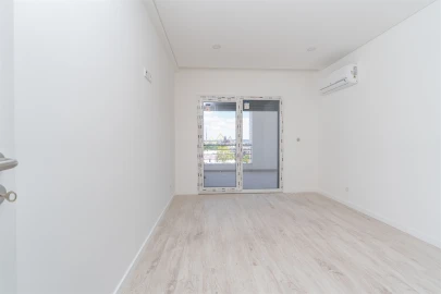 Apartamento T3 para Venda em Seixal, Arrentela e Aldeia de Paio Pires