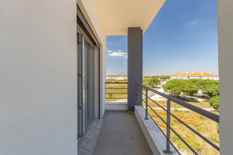 Apartamento T3 para Venda em Seixal, Arrentela e Aldeia de Paio Pires Foto 4