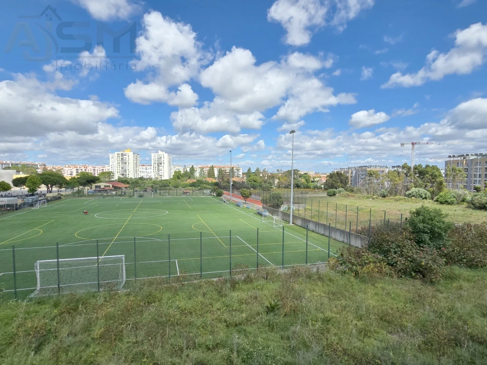 Apartamento T2 para Arrendamento em Carcavelos e Parede Foto 19