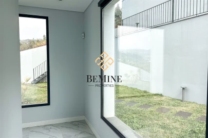 Moradia T3 para Venda em Santa Cruz