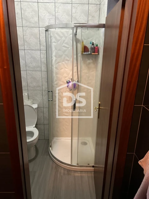 Apartamento T1 para Venda em Rio de Moinhos