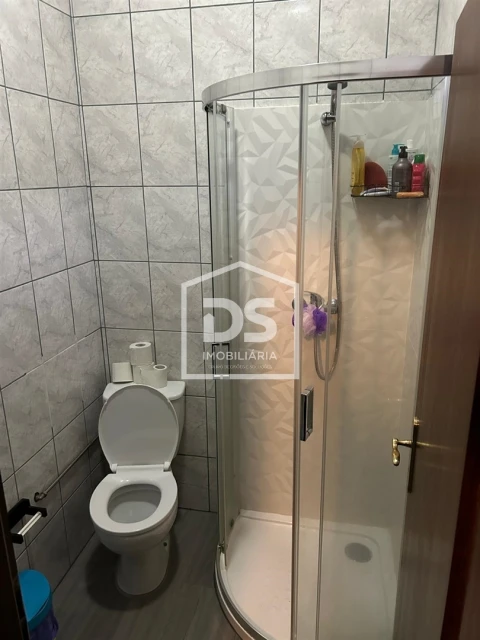 Apartamento T1 para Venda em Rio de Moinhos