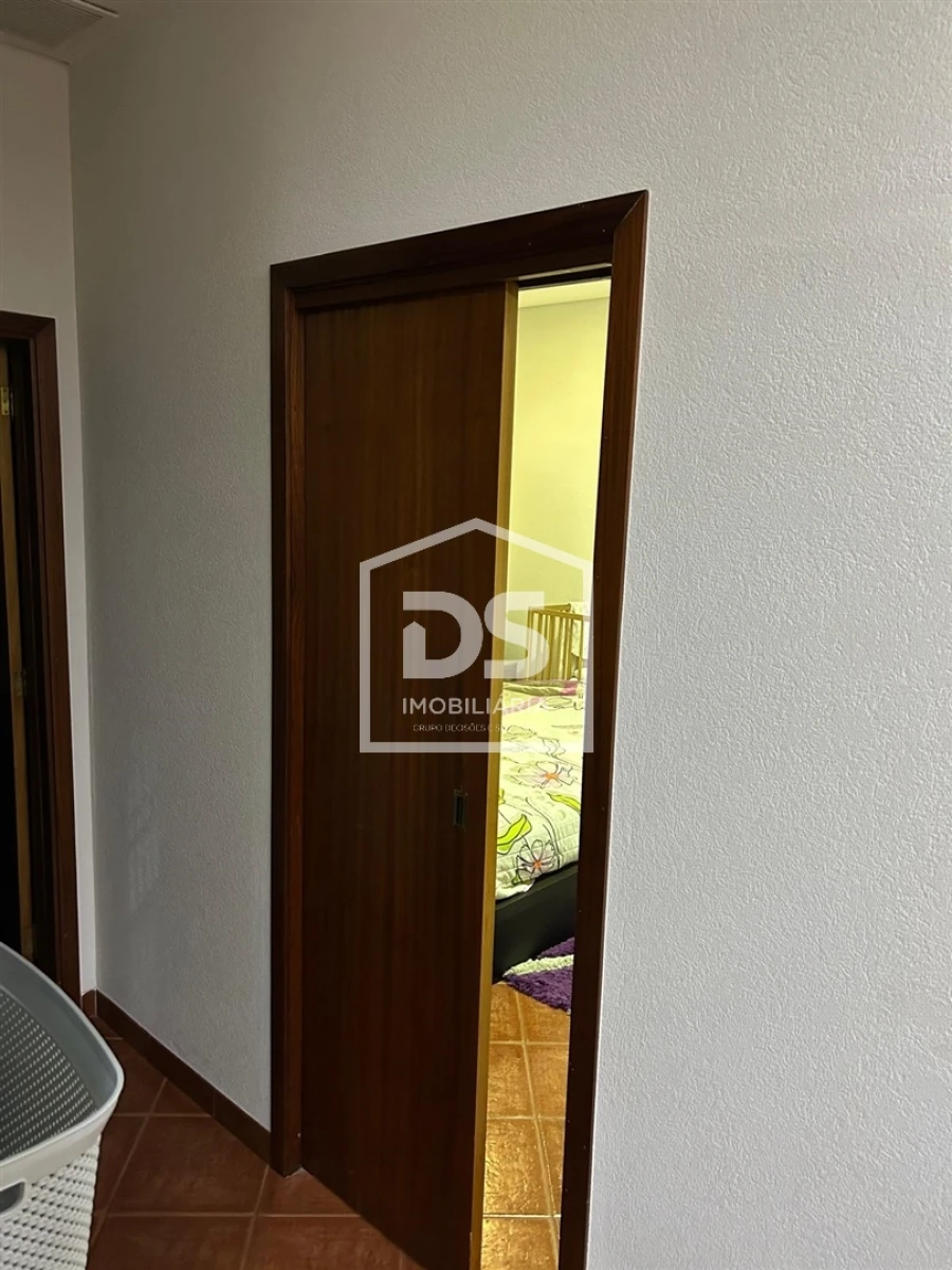 Apartamento T1 para Venda em Rio de Moinhos Foto 14