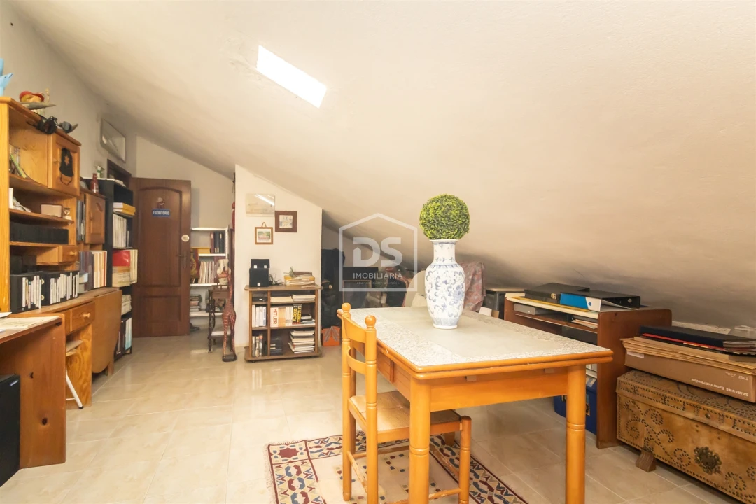 Apartamento T3 para Venda em Moita Foto 37