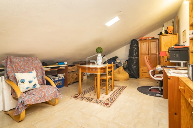 Apartamento T3 para Venda em Moita Foto 38