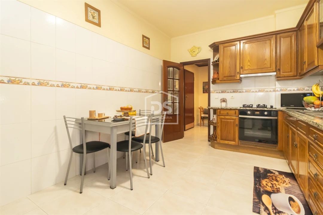 Apartamento T3 para Venda em Moita Foto 13