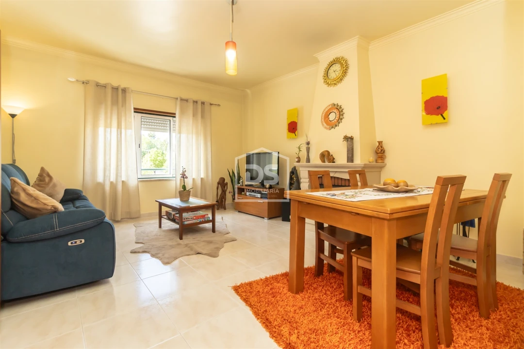 Apartamento T3 para Venda em Moita Foto 3