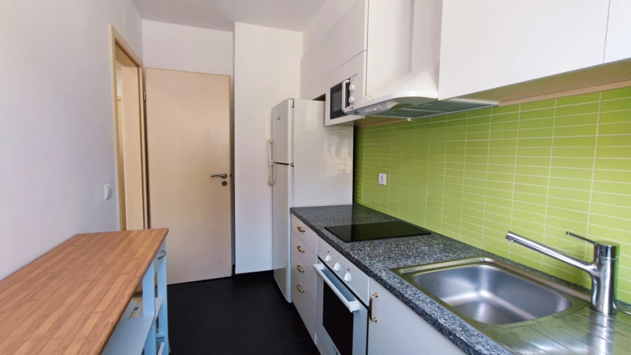 Apartamento T0 para Venda em Leiria, Pousos, Barreira e Cortes Foto 1