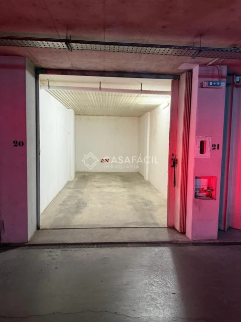 Garagem para Arrendamento em Alcochete