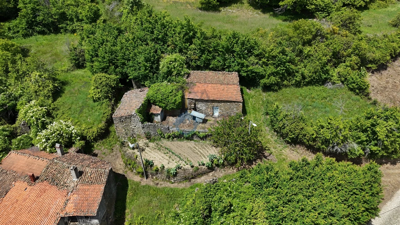 Moradia T2 para Venda em Sambade Foto 18