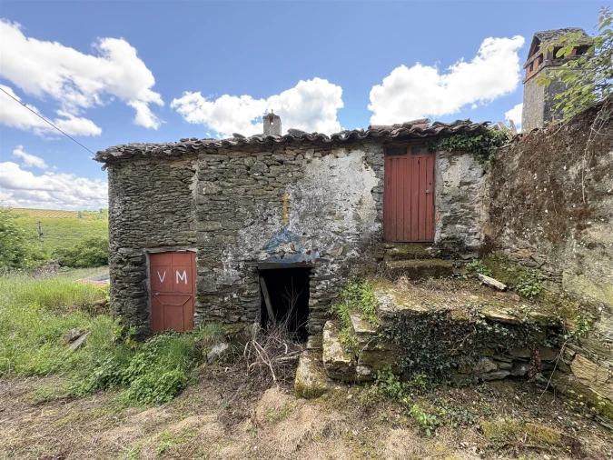 Moradia T0 para Venda em Sambade Foto 2