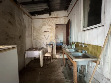 Moradia T0 para Venda em Eucisia, Gouveia e Valverde