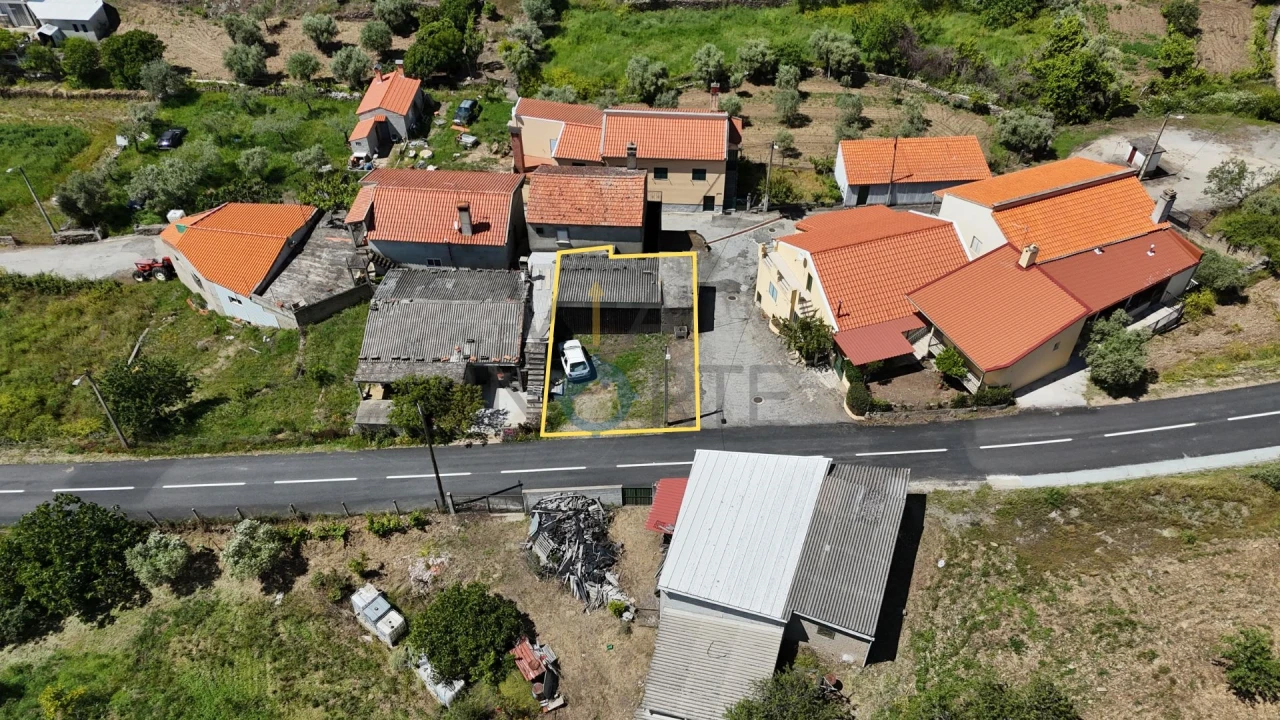 Moradia T0 para Venda em Eucisia, Gouveia e Valverde Foto 12