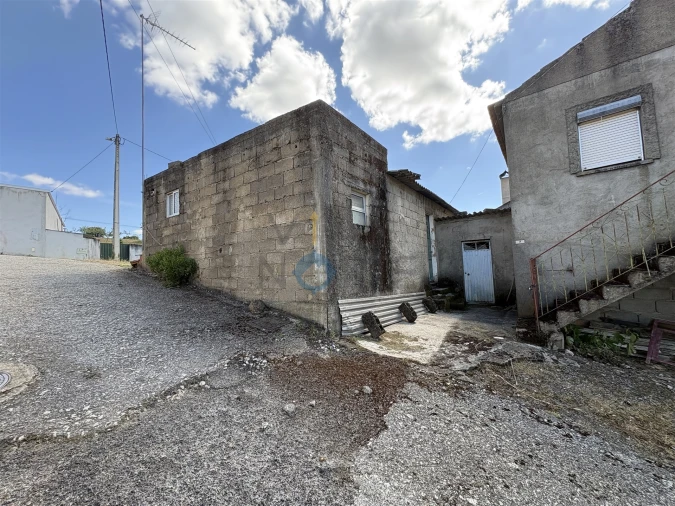 Moradia T0 para Venda em Eucisia, Gouveia e Valverde Foto 5