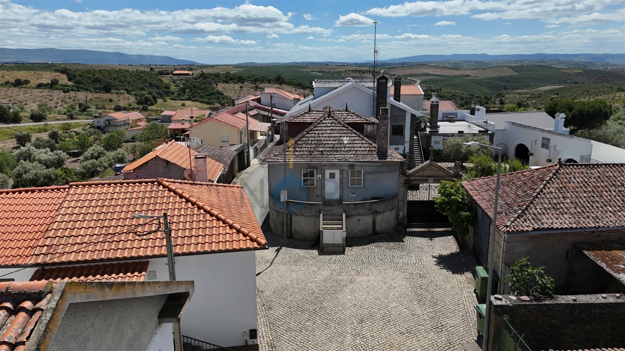 Moradia T4 para Venda em Eucisia, Gouveia e Valverde Foto 29