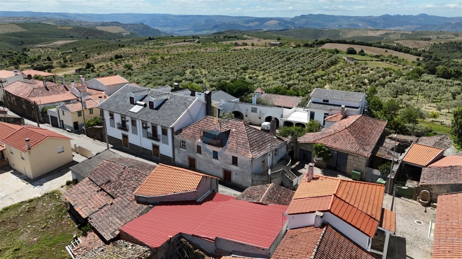 Moradia T4 para Venda em Eucisia, Gouveia e Valverde Foto 30