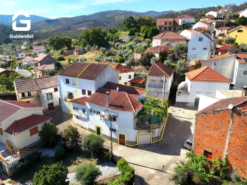 Moradia T4 para Venda em São Vicente da Beira