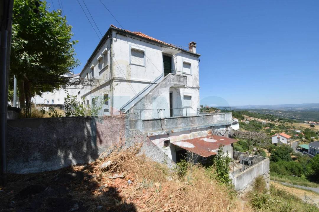 Prédio para Venda em Cantar-Galo e Vila do Carvalho Foto 27