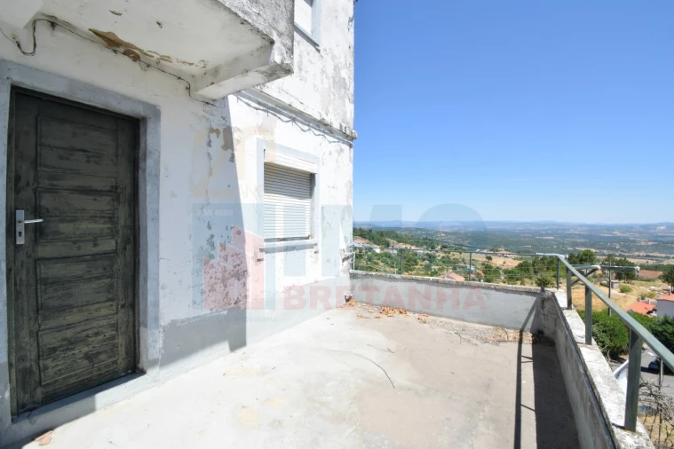 Prédio para Venda em Cantar-Galo e Vila do Carvalho Foto 18