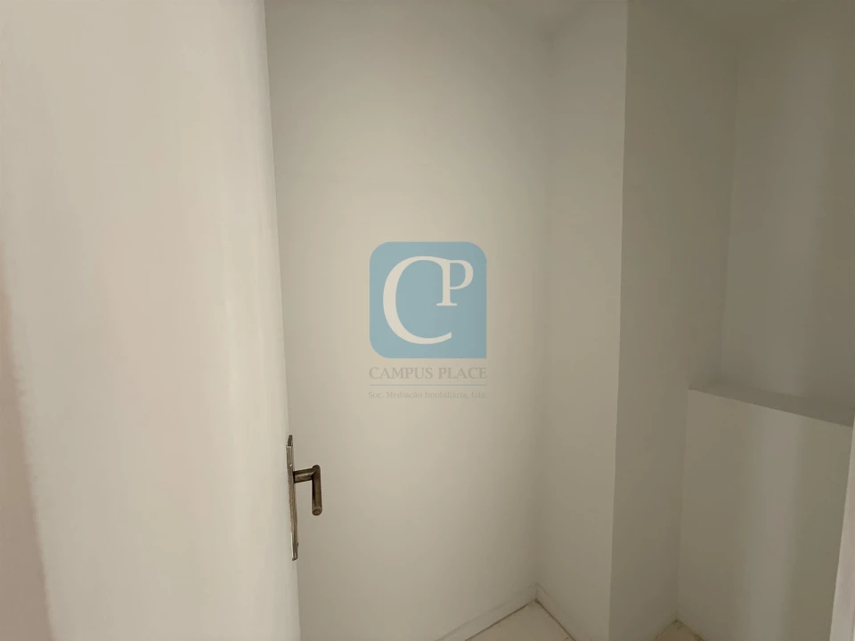 Apartamento T2 para Venda em Cidade da Maia Foto 23