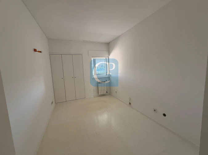 Apartamento T2 para Venda em Cidade da Maia Foto 27