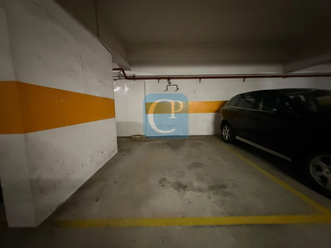 Apartamento T2 para Venda em Cidade da Maia Foto 32