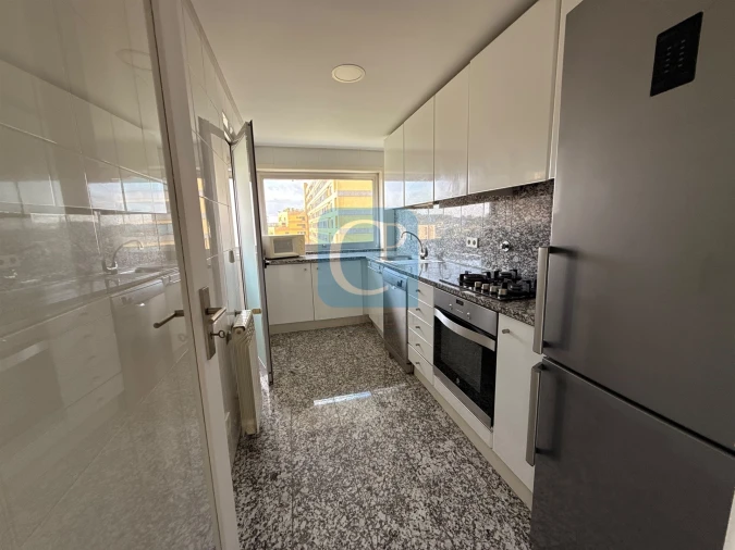 Apartamento T2 para Venda em Cidade da Maia Foto 17