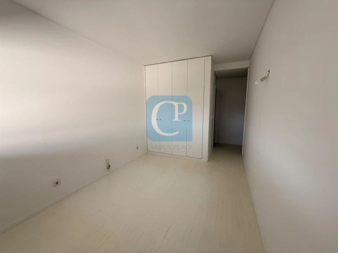 Apartamento T2 para Venda em Cidade da Maia Foto 31