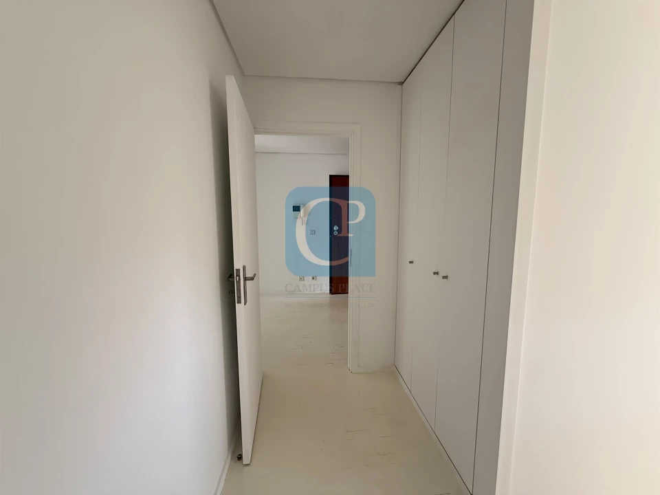 Apartamento T2 para Venda em Cidade da Maia Foto 28