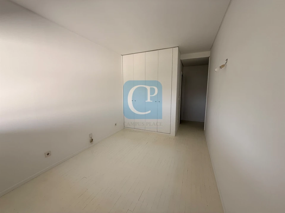 Apartamento T2 para Venda em Cidade da Maia Foto 31