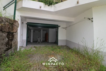 Moradia T6 para Venda em Seia, São Romão e Lapa dos Dinheiros