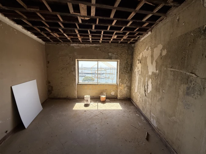Apartamento T7 para Venda em Buarcos Foto 17