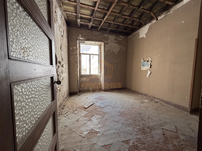 Apartamento T7 para Venda em Buarcos Foto 5