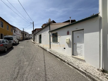 Moradia T2 para Venda em Maiorca
