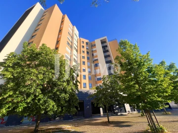 Apartamento T1 para Arrendamento em Lumiar