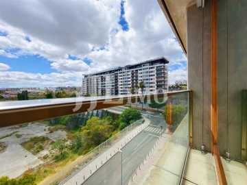 Apartamento T4 para Venda em Parque das Nações
