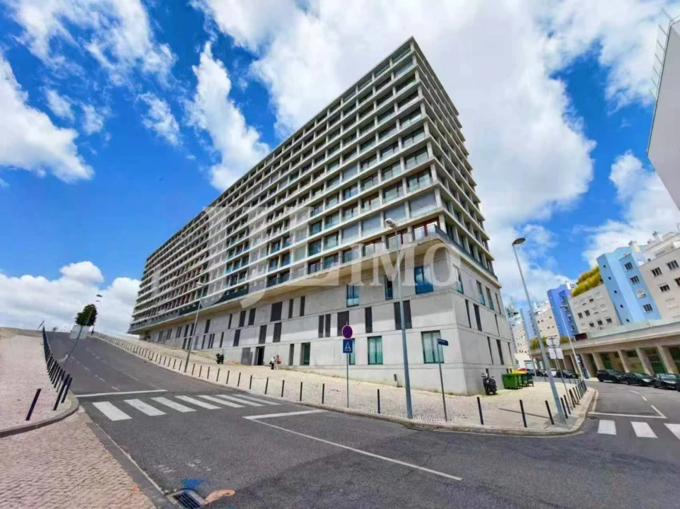 Apartamento T4 para Venda em Parque das Nações Foto 1