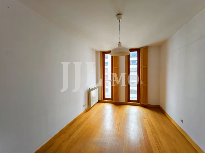 Apartamento T4 para Venda em Parque das Nações Foto 22