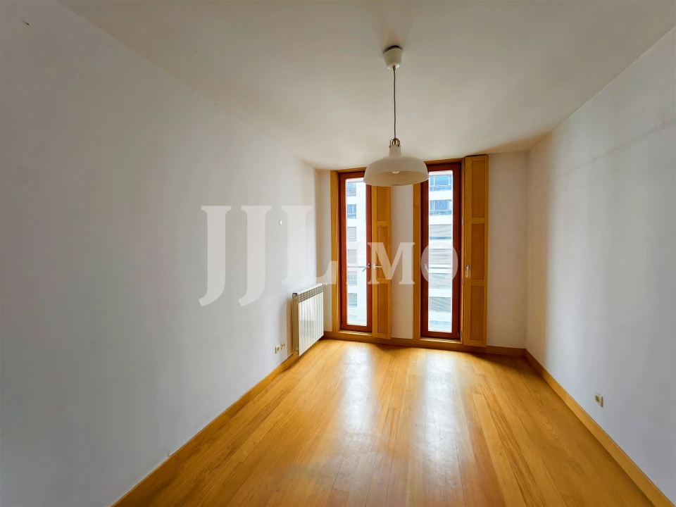 Apartamento T4 para Venda em Parque das Nações Foto 22