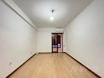 Apartamento T3 para Arrendamento em Viseu