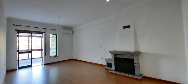 Apartamento T3 para Arrendamento em Viseu