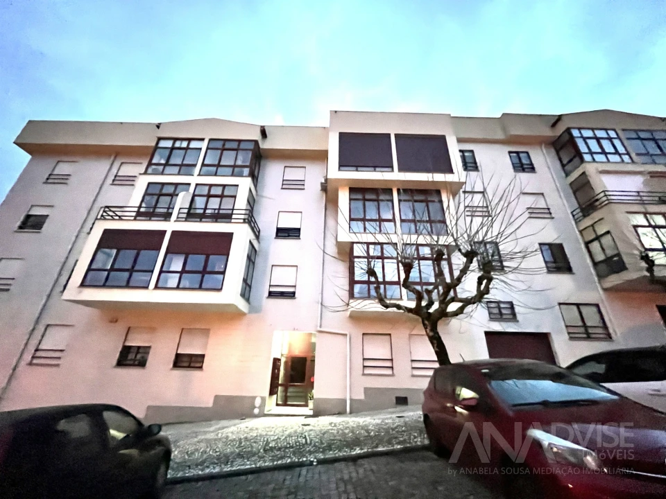 Apartamento T3 para Arrendamento em Viseu Foto 1