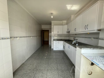 Apartamento T2 para Venda em Viseu