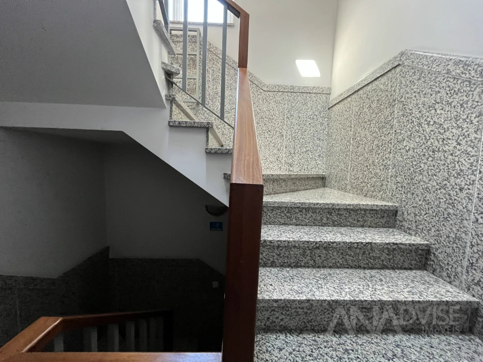 Apartamento T2 para Venda em Viseu Foto 22